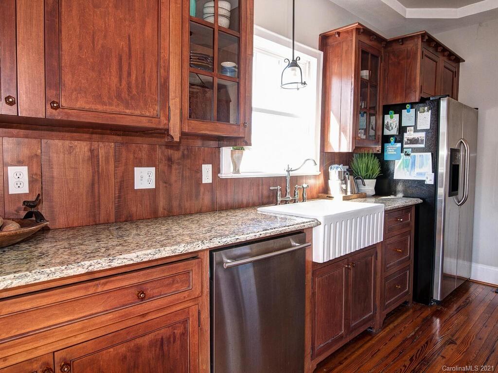 2910 N Alexander Street Charlotte NC 28205