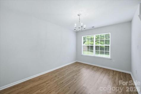 7143 Wandering Creek Drive Charlotte NC 28216