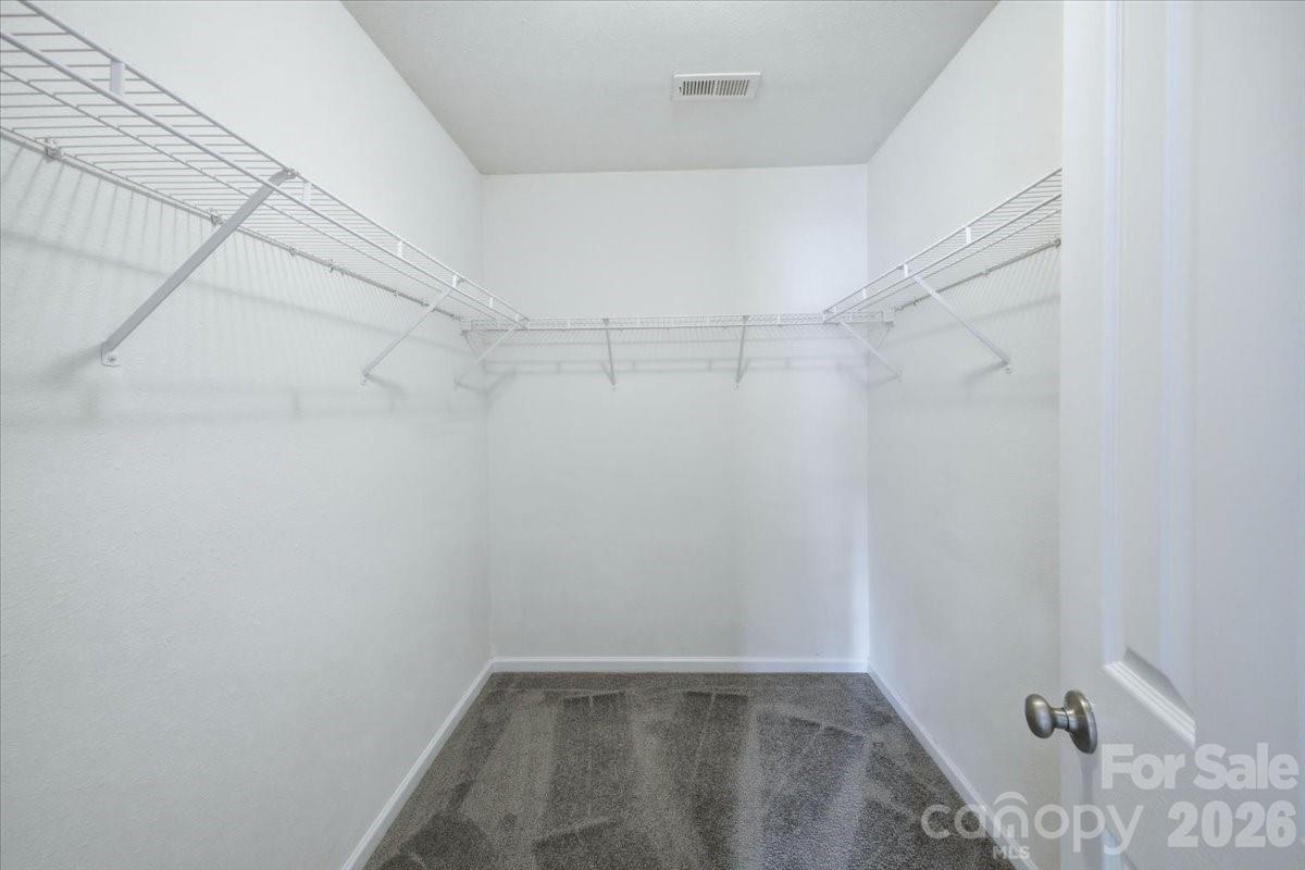 7143 Wandering Creek Drive Charlotte NC 28216