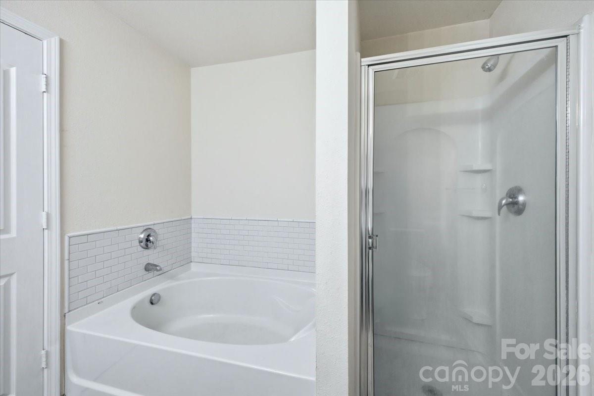 7143 Wandering Creek Drive Charlotte NC 28216