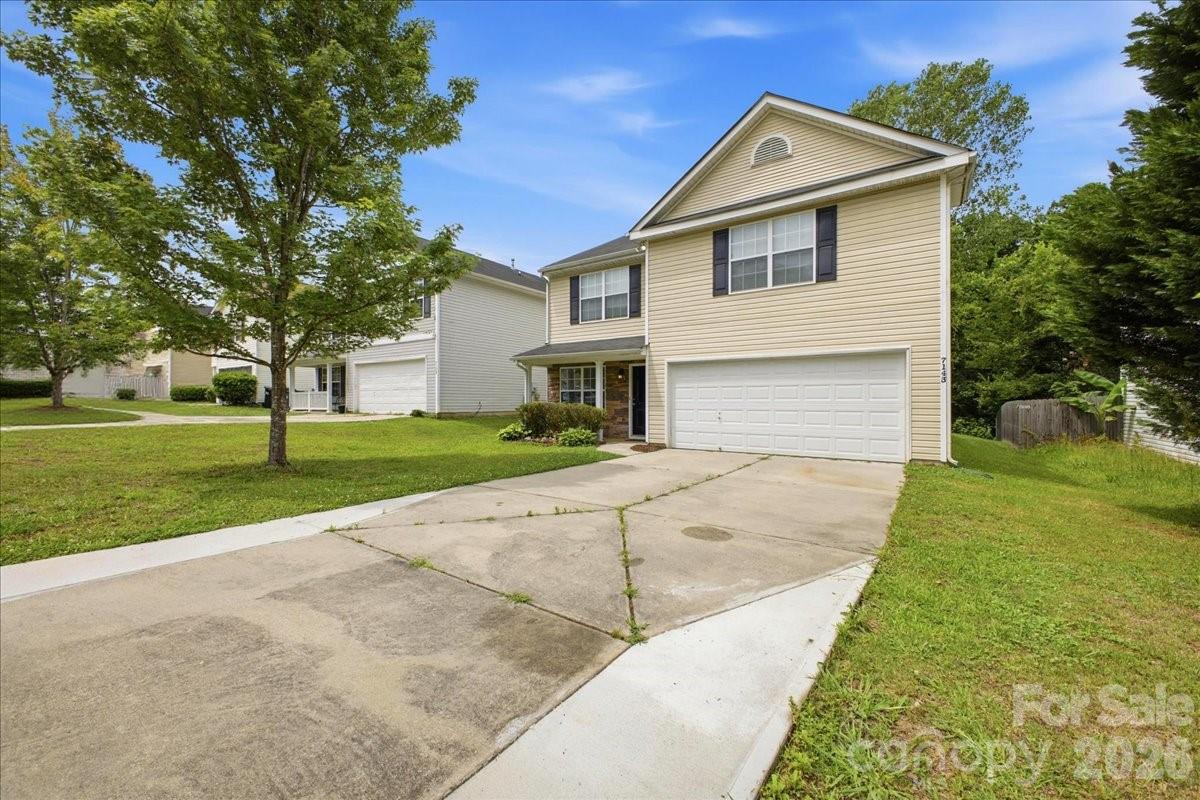 7143 Wandering Creek Drive Charlotte NC 28216