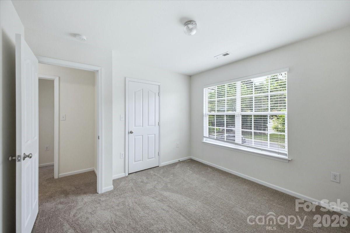 7143 Wandering Creek Drive Charlotte NC 28216