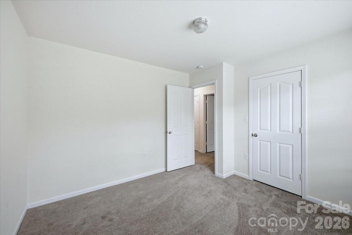 7143 Wandering Creek Drive Charlotte NC 28216