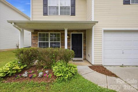 7143 Wandering Creek Drive Charlotte NC 28216