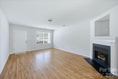 7143 Wandering Creek Drive Charlotte NC 28216