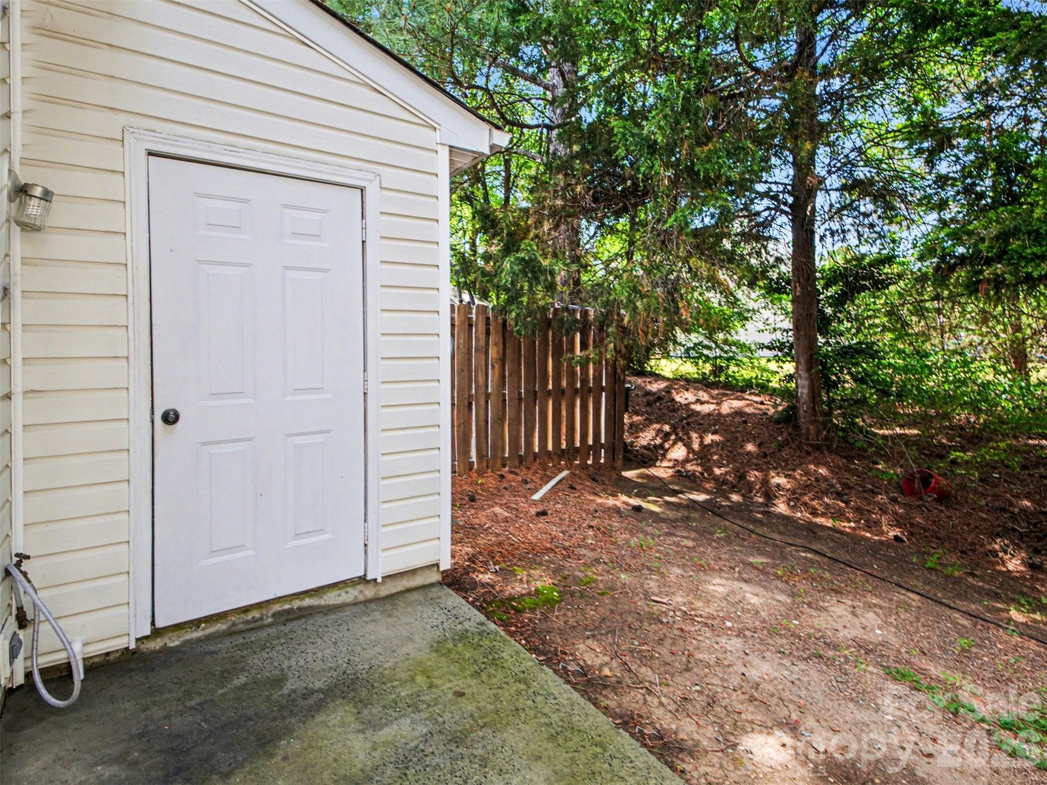 2132 Preakness Court Charlotte NC 28273