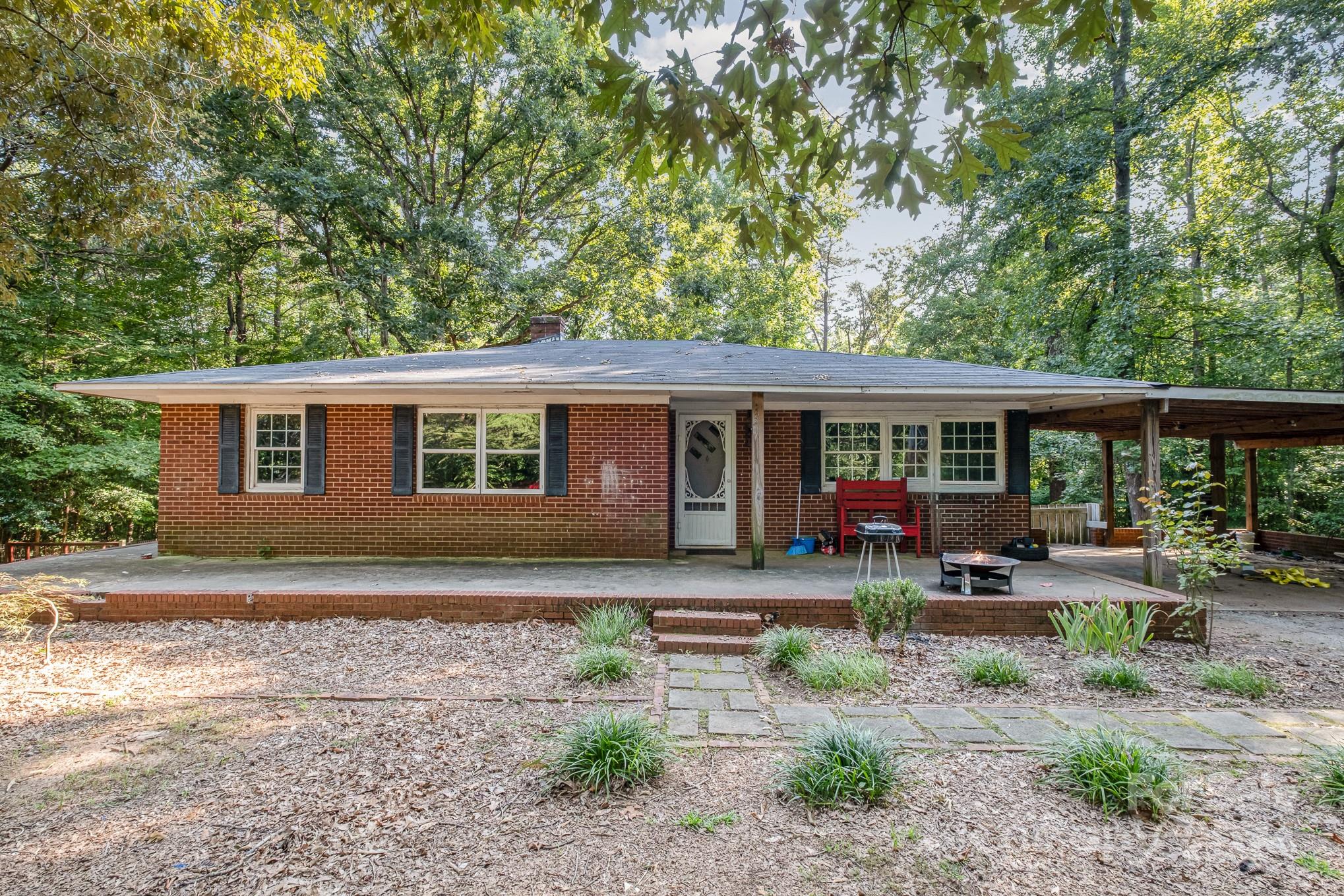129 Hill Haven Road Statesville NC 28677