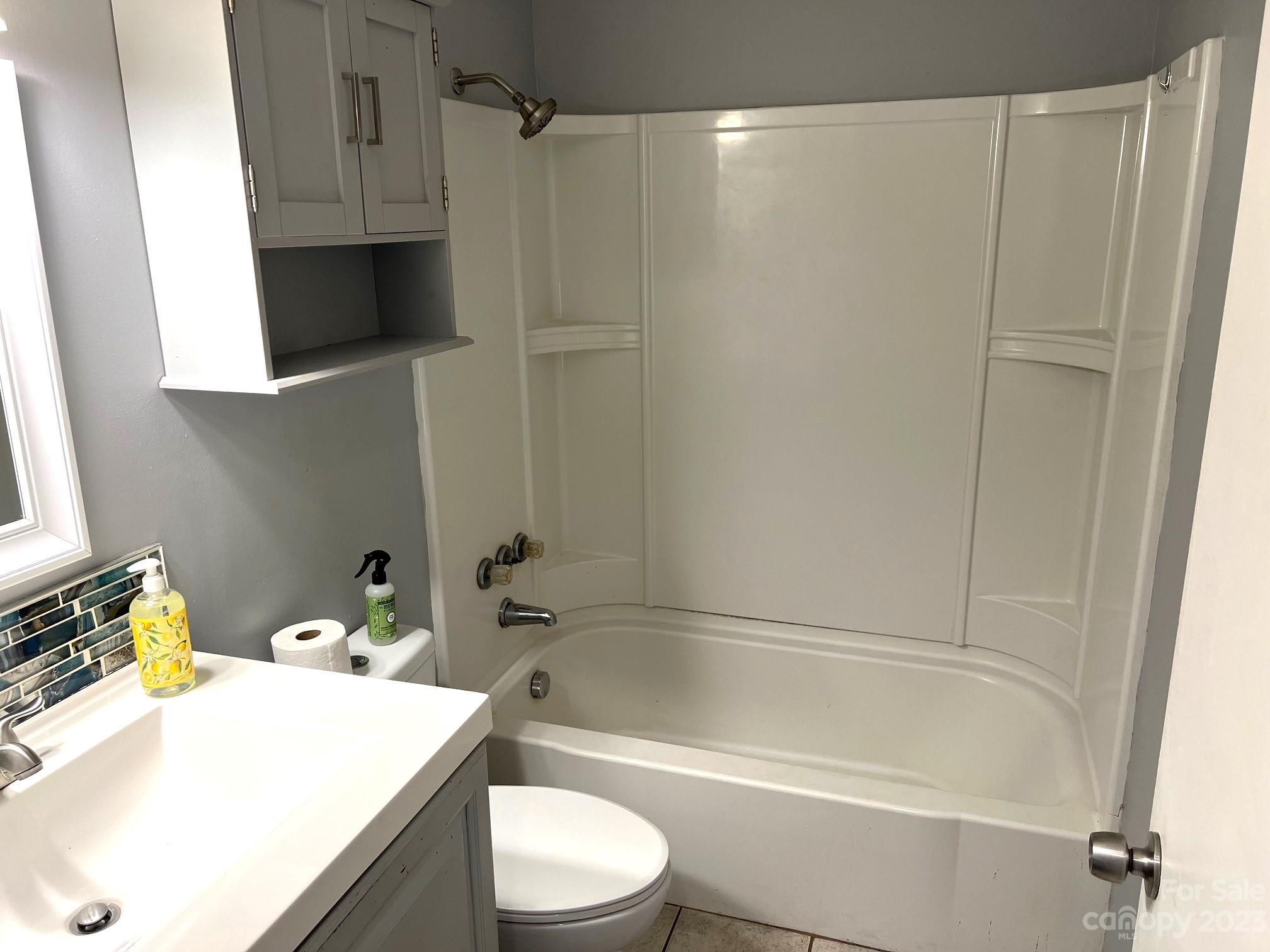 116 Glenwood Road Hendersonville NC 28791