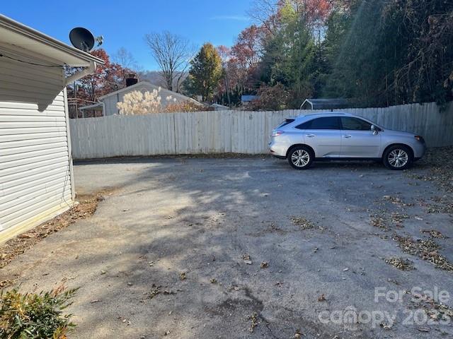 116 Glenwood Road Hendersonville NC 28791