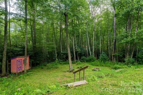 4035 Bald Creek Road Clyde NC 28721