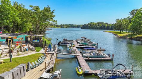 955 Exeter Drive Sherrills Ford NC 28673