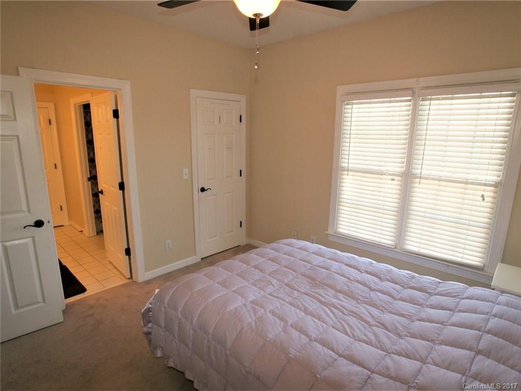 6317 Queensbury Court Charlotte NC 28269