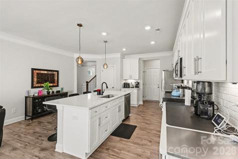 4260 Black Court Harrisburg NC 28075