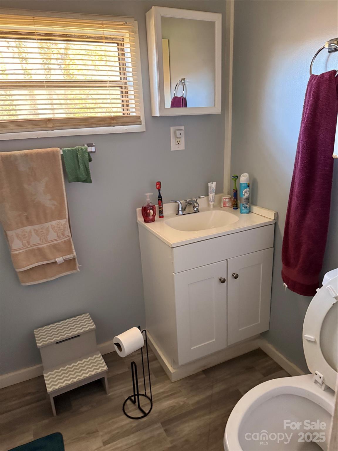 1418 Huggins Street Statesville NC 28677