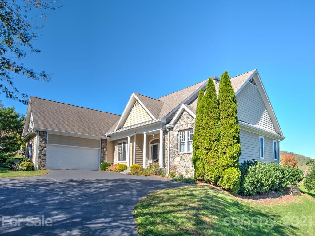46 Bunker Court Mills River NC 28759