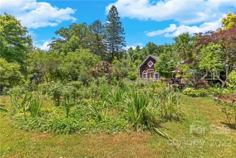 528 Padgettown Road Black Mountain NC 28711