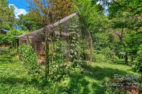 528 Padgettown Road Black Mountain NC 28711
