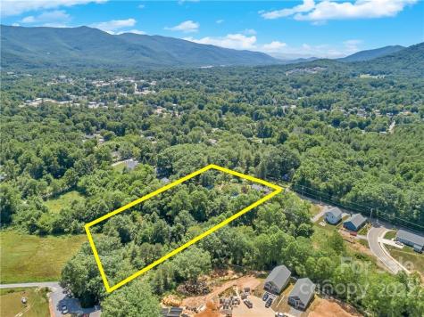 528 Padgettown Road Black Mountain NC 28711