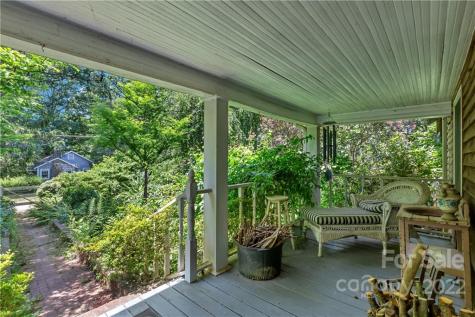 528 Padgettown Road Black Mountain NC 28711