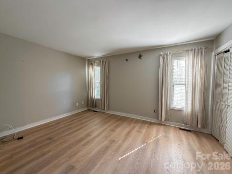 27069 Catamaran Drive Tega Cay SC 29708