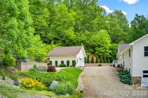 770 Discovery Place Sylva NC 28779