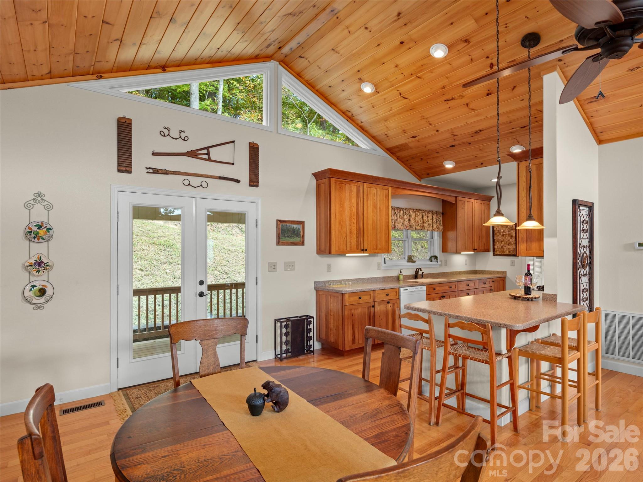88 Brown Bear Way Waynesville NC 28786