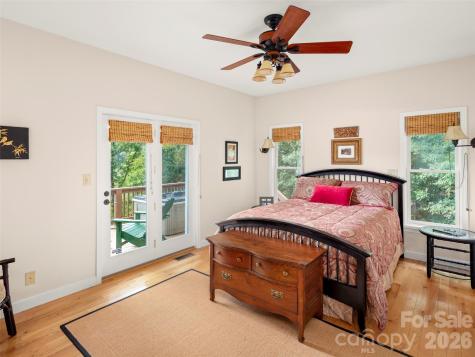 88 Brown Bear Way Waynesville NC 28786