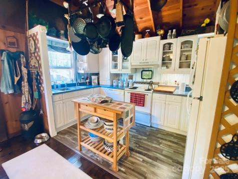 100 Crosspatch Drive Bryson City NC 28713