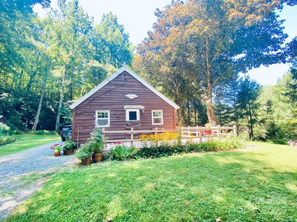 100 Crosspatch Drive Bryson City NC 28713