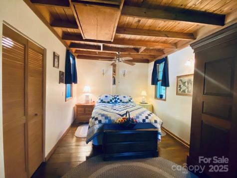 100 Crosspatch Drive Bryson City NC 28713