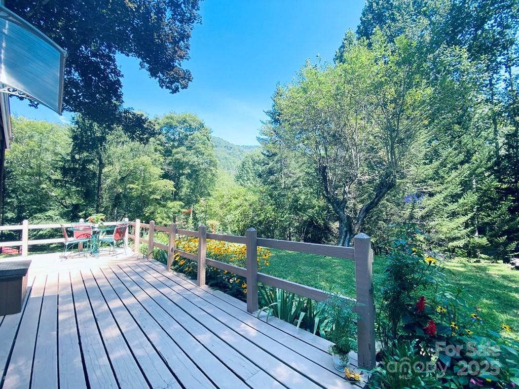 100 Crosspatch Drive Bryson City NC 28713