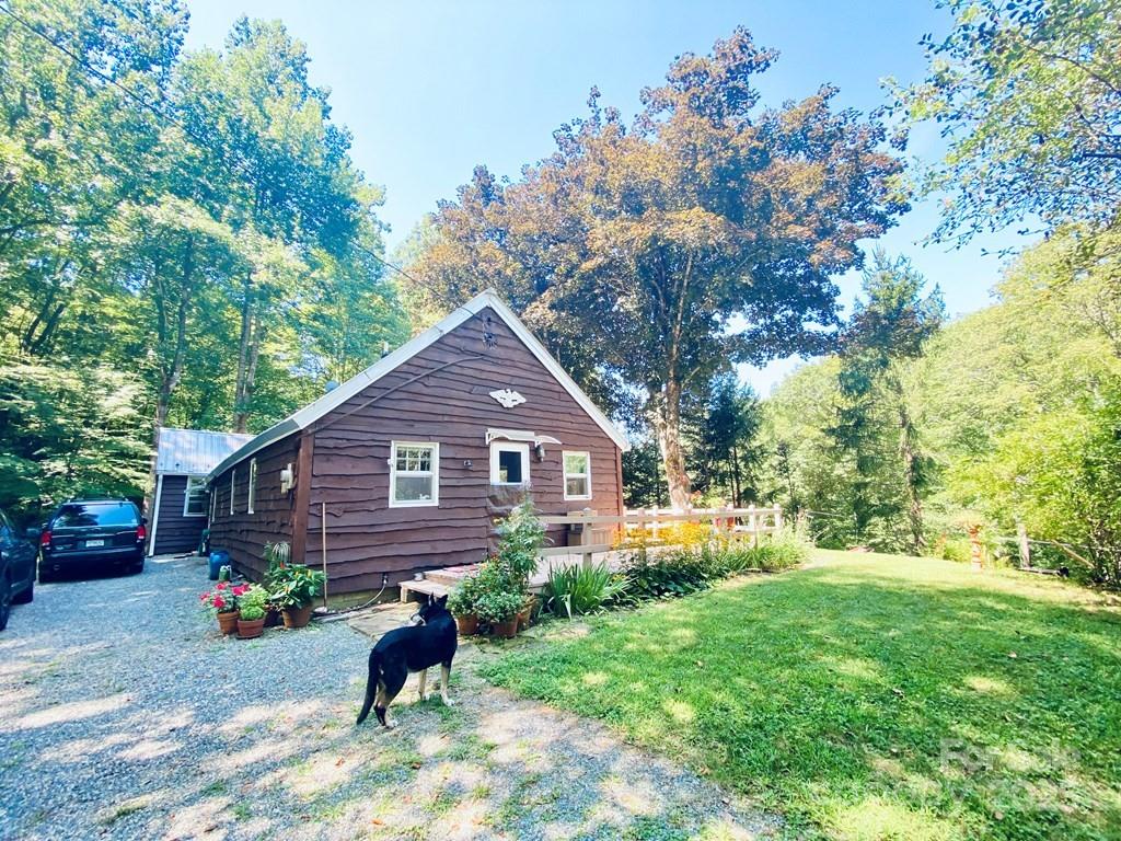 100 Crosspatch Drive Bryson City NC 28713