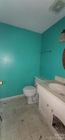 7882 Kinglet Road Connelly Springs NC 28612