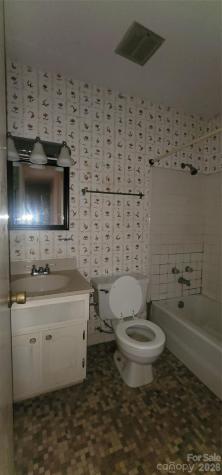 7882 Kinglet Road Connelly Springs NC 28612