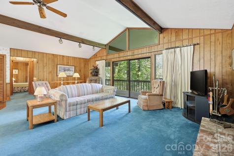 169 Sleepy Hollow Lane Canton NC 28716