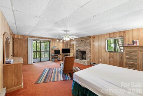 169 Sleepy Hollow Lane Canton NC 28716