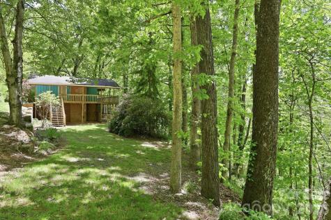 169 Sleepy Hollow Lane Canton NC 28716