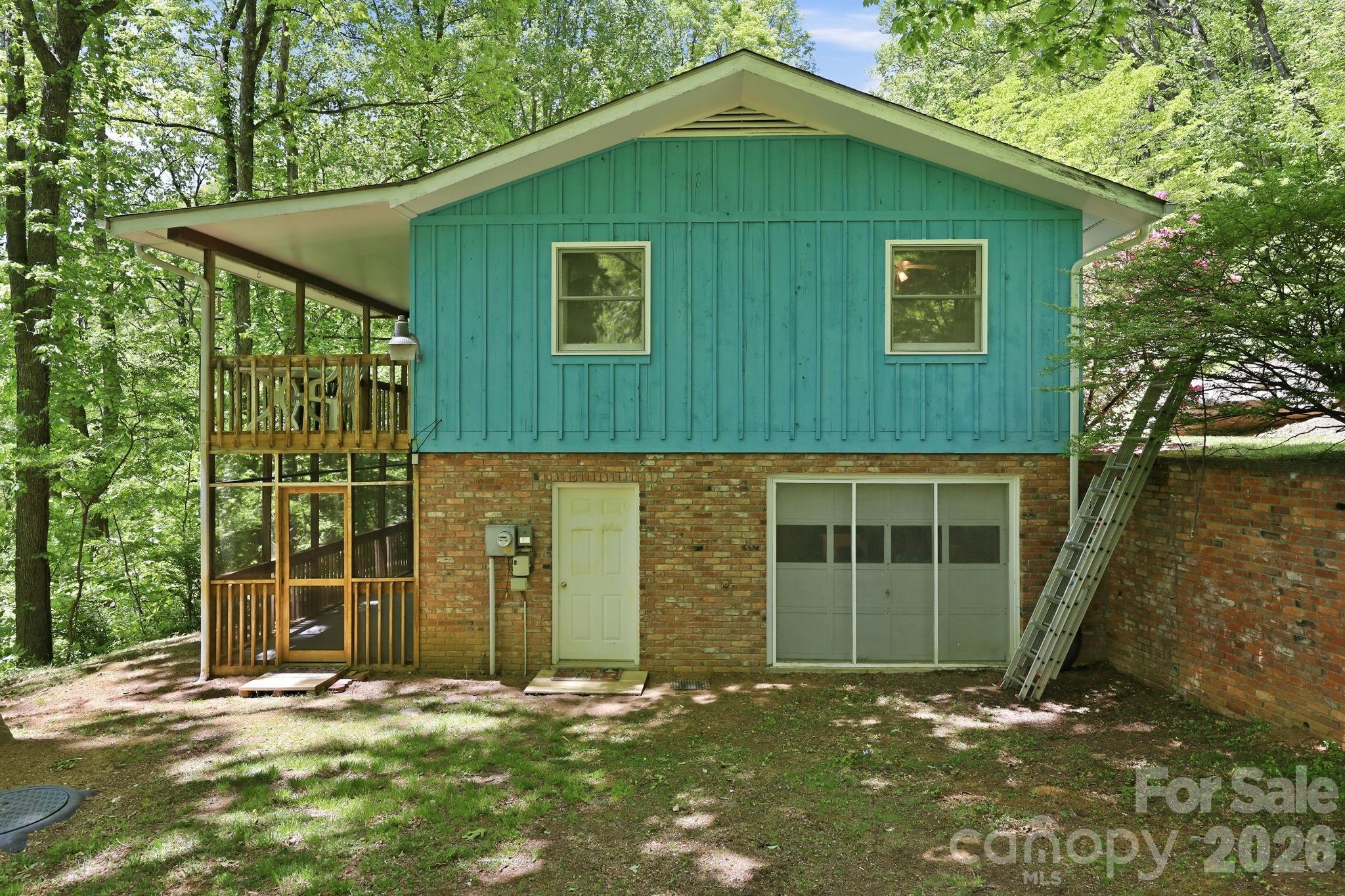 169 Sleepy Hollow Lane Canton NC 28716