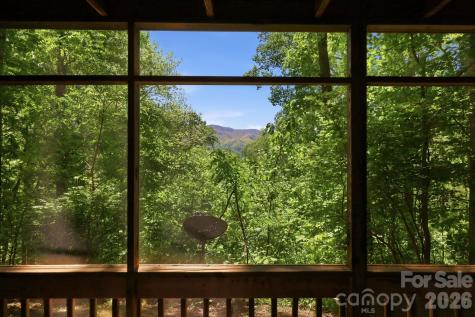 169 Sleepy Hollow Lane Canton NC 28716