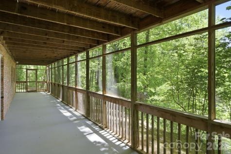 169 Sleepy Hollow Lane Canton NC 28716