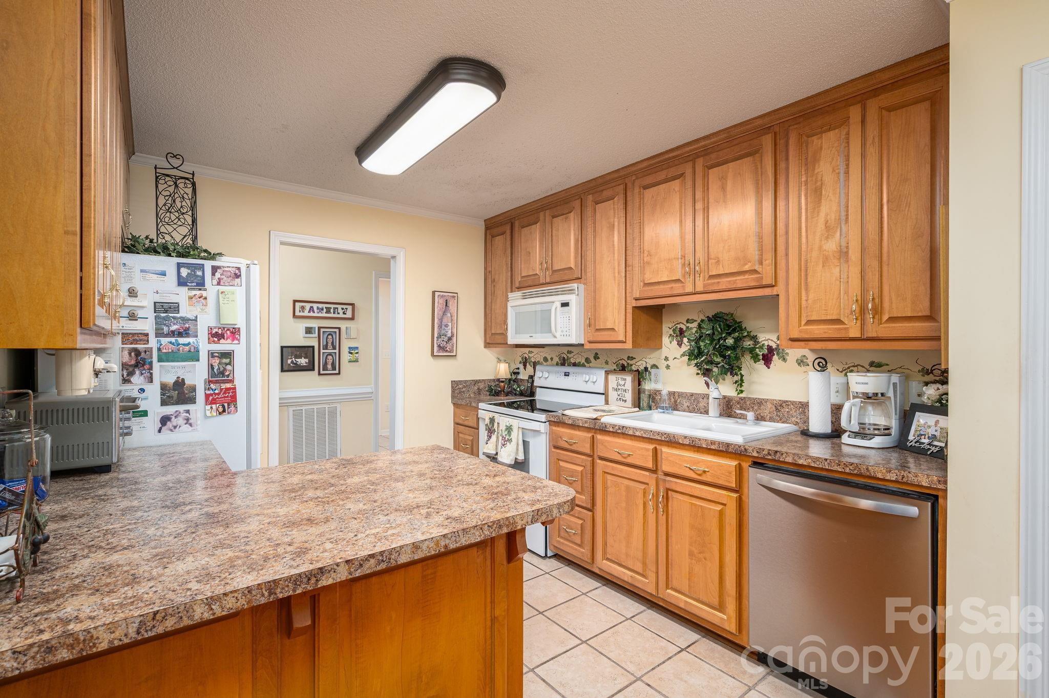 107 Farmwood Drive Cherryville NC 28021