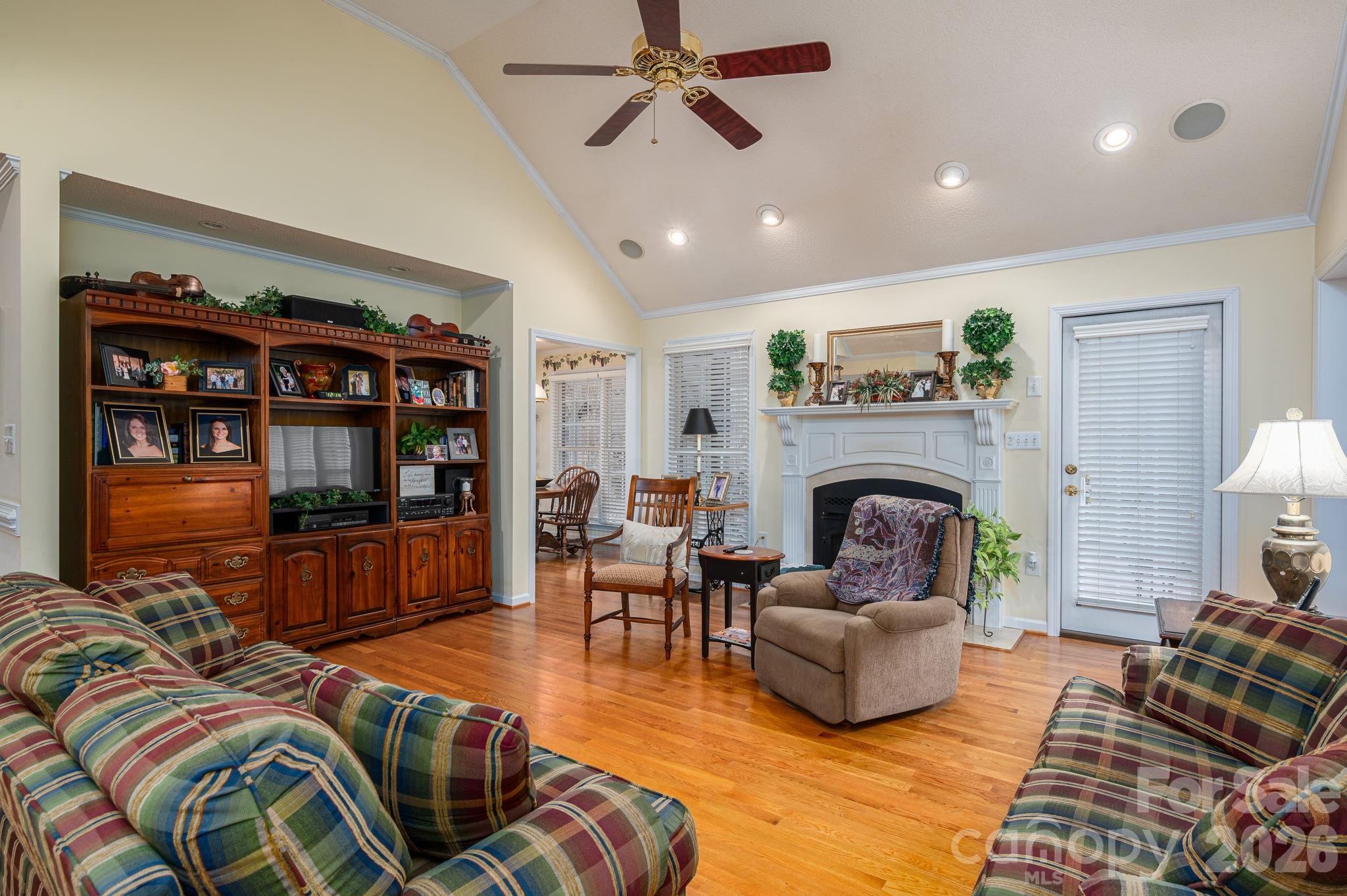 107 Farmwood Drive Cherryville NC 28021