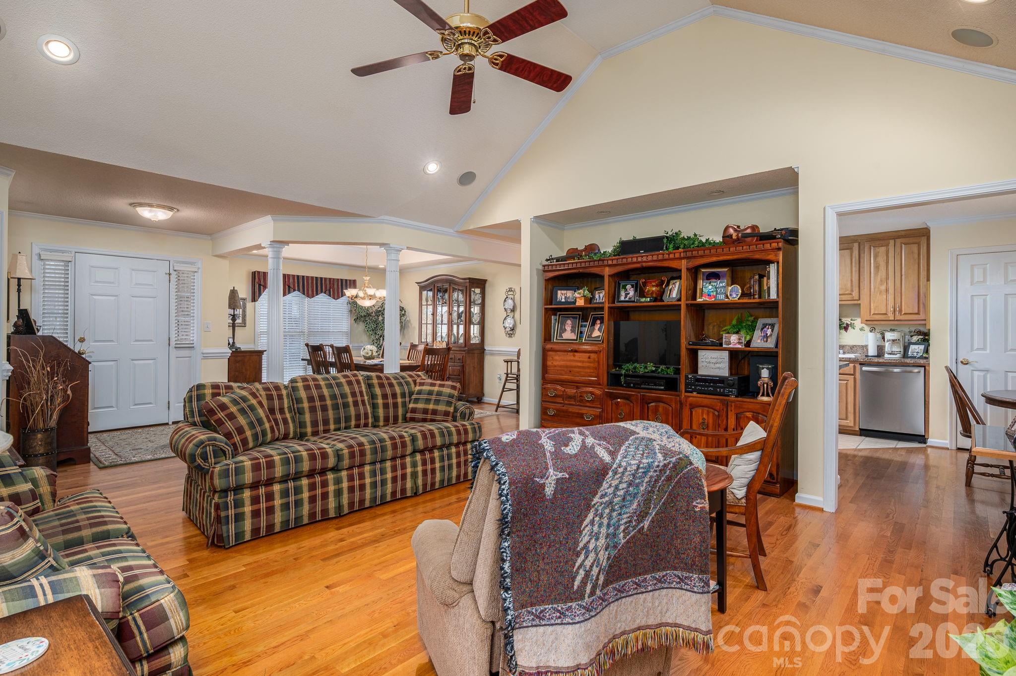 107 Farmwood Drive Cherryville NC 28021