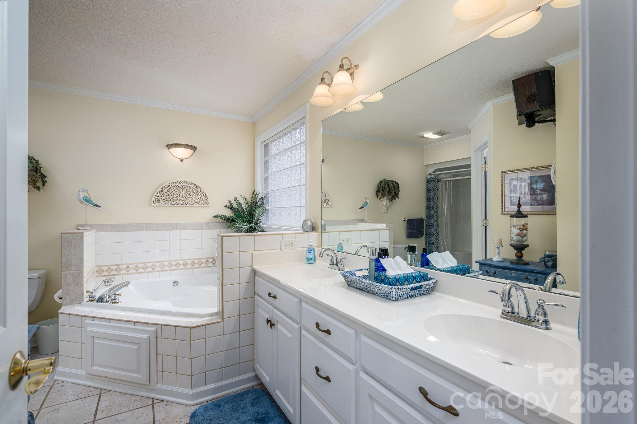 107 Farmwood Drive Cherryville NC 28021