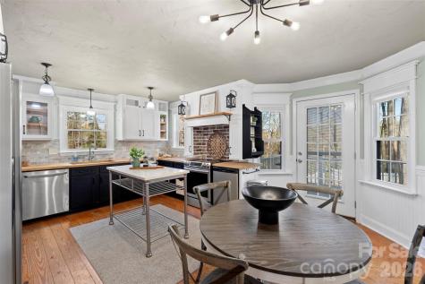 8003 Pine Oak Road Waxhaw NC 28173