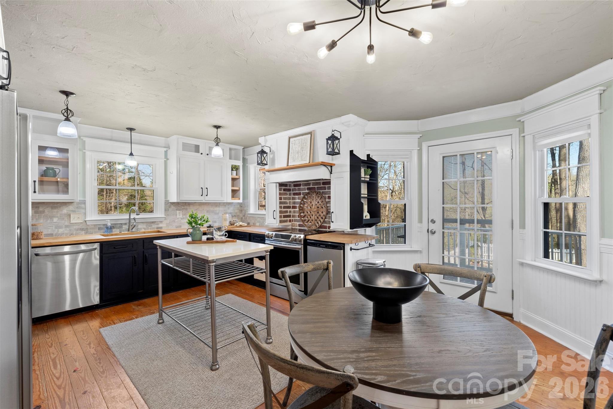 8003 Pine Oak Road Waxhaw NC 28173