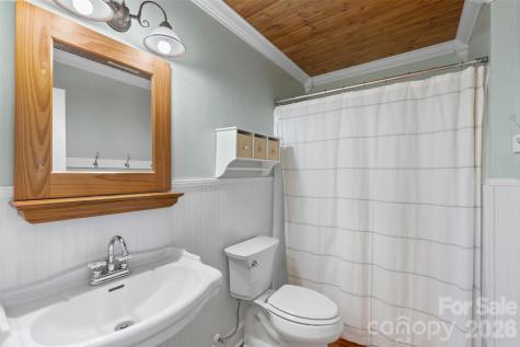 8003 Pine Oak Road Waxhaw NC 28173