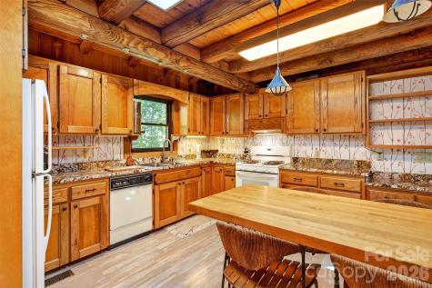 221 Hammer Hollow Drive Marion NC 28752