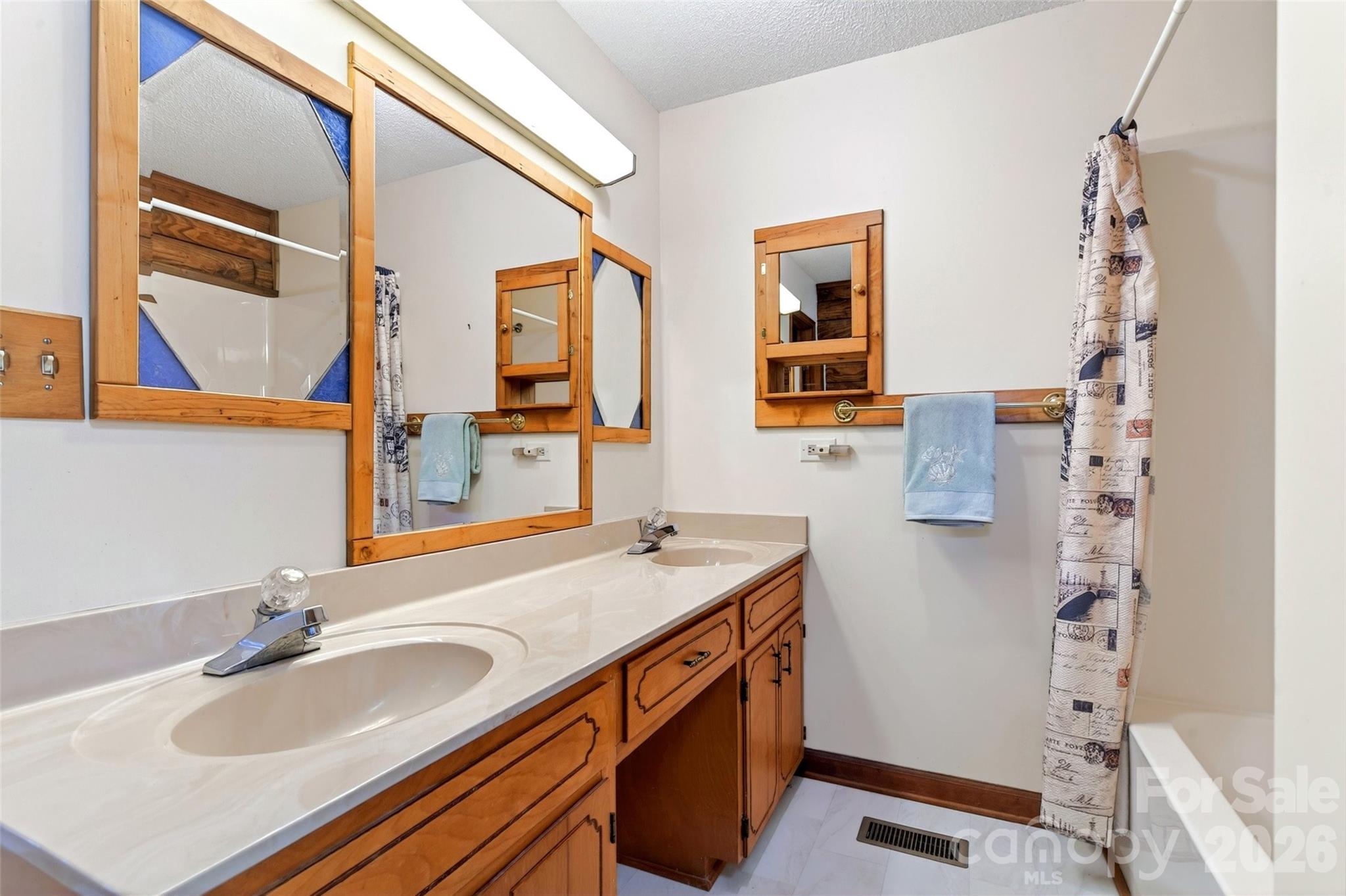 221 Hammer Hollow Drive Marion NC 28752