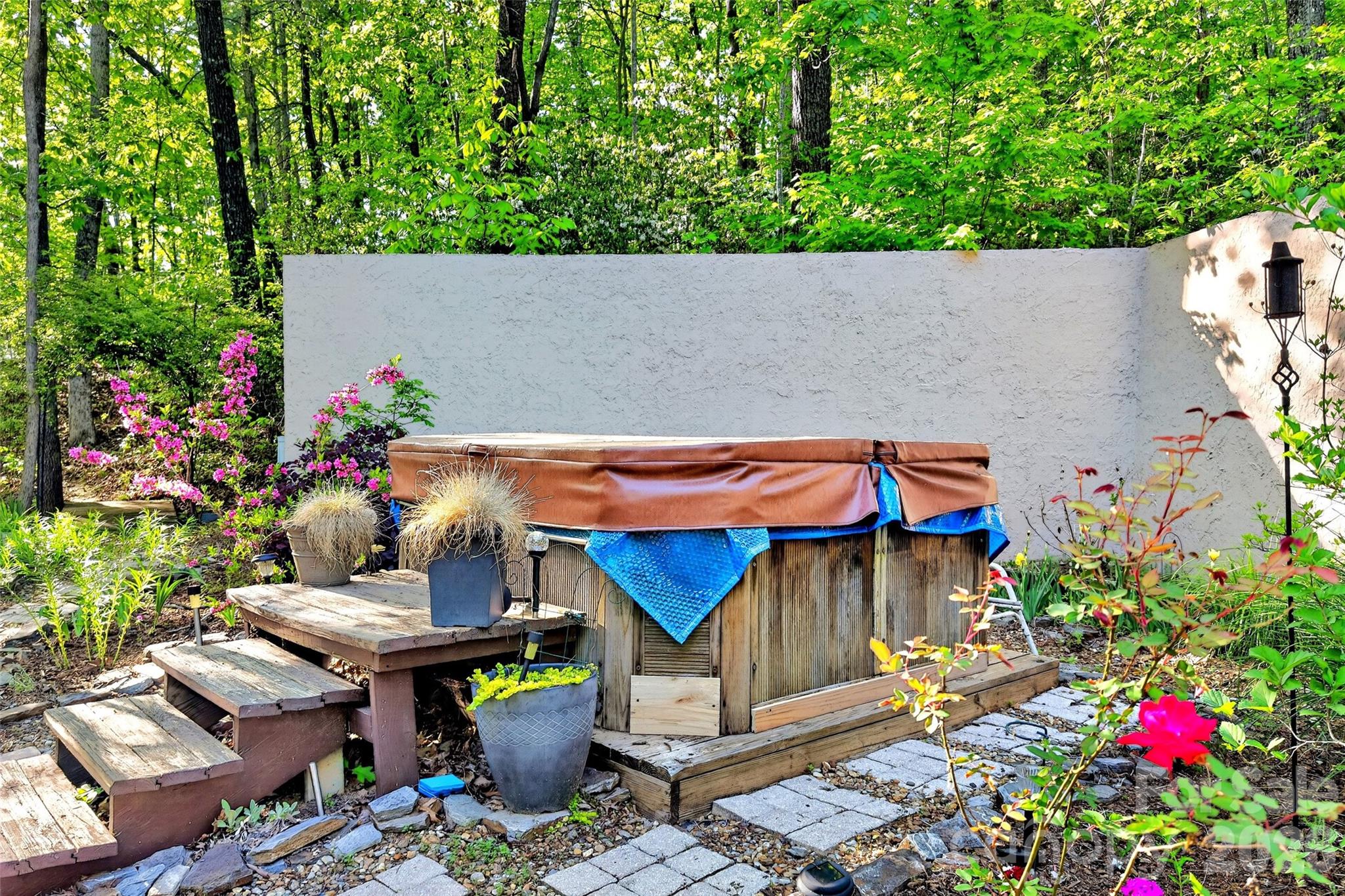221 Hammer Hollow Drive Marion NC 28752